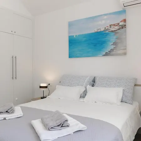 Luxurious In Semesterbostad Supetar